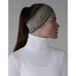 Athleta Flurry Reflective II Headband-Bluff Grey Camo Lux NWT (Retail - $28.00)